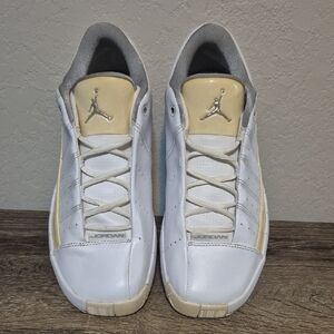 Jordan Men's TE²  Sneakers